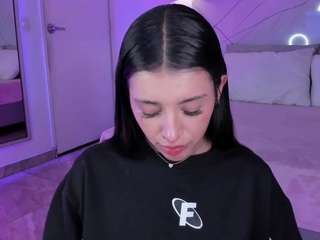 ammy-camm's CamSoda show and profile