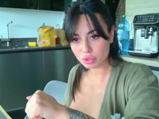 alicexalice Live Webcam on CamSoda