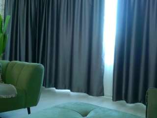 alicexalice Live Webcam on CamSoda