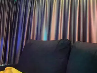 alicexalice's Live Sex Cam Show