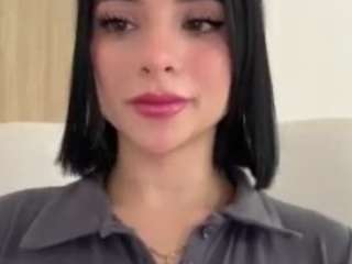 kiraalopez from CamSoda
