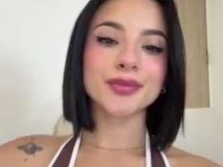 Live webcam model kiraalopez on Soda Cams