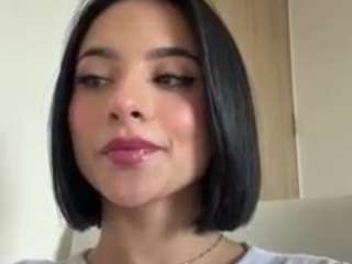 kiraalopez webcam model