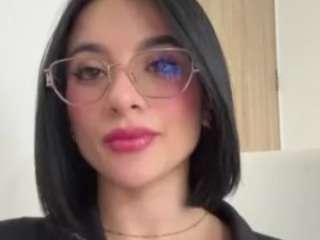 kiraalopez from CamSoda is Freechat