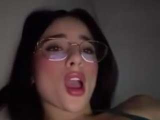 kiraalopez Live Webcam on CamSoda