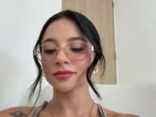 kiraalopez webcam