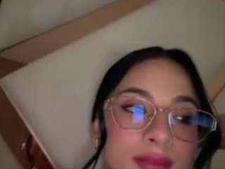 kiraalopez webcam