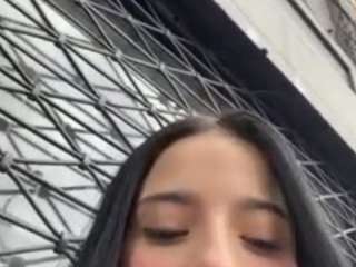 Kira Lopez live cam