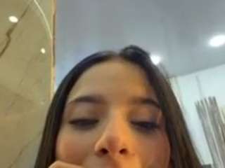 kiraalopez live cam