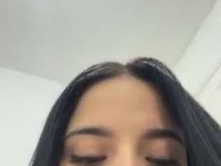 Kiraalopez's cam show statistics and live stream