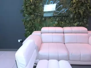 NicolleBlake's Live Sex Cam Show