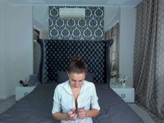 rebeccadiamond18 webcam