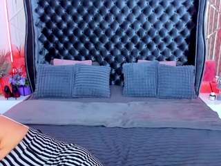 rebeccadiamond18's live room