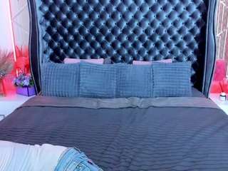 RebeccaDiamond18 live cam preview