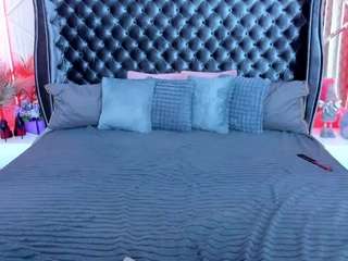 RebeccaDiamond18