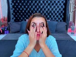 rebeccadiamond18's live room