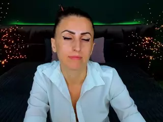 RebeccaDiamond18's Live Sex Cam Show