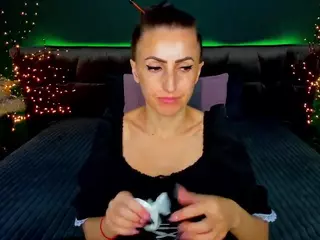 RebeccaDiamond18's Live Sex Cam Show