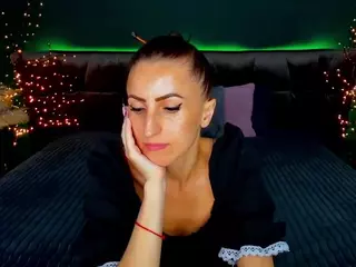 RebeccaDiamond18's Live Sex Cam Show