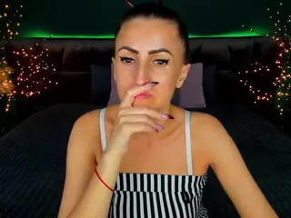 RebeccaDiamond18's Live Sex Cam Show