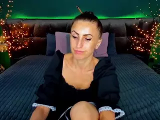 RebeccaDiamond18's Live Sex Cam Show