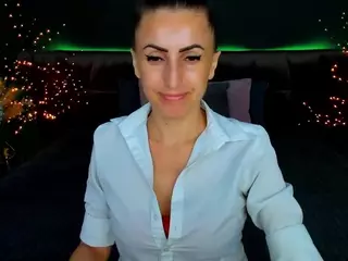 RebeccaDiamond18's Live Sex Cam Show