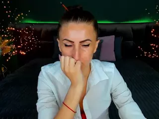 RebeccaDiamond18's Live Sex Cam Show