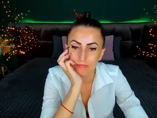 RebeccaDiamond18's Live Sex Cam Show