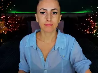 RebeccaDiamond18's Live Sex Cam Show