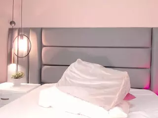 AlisaFox's Live Sex Cam Show