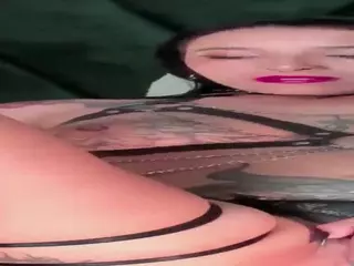 AlisaFox's Live Sex Cam Show