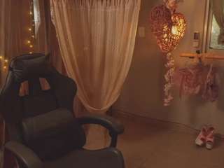 Rhi Connor live webcam show