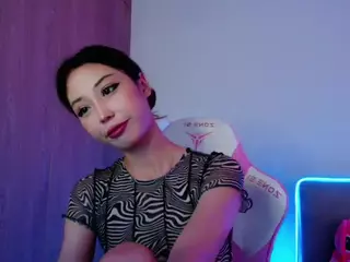MinnaLei's Live Sex Cam Show