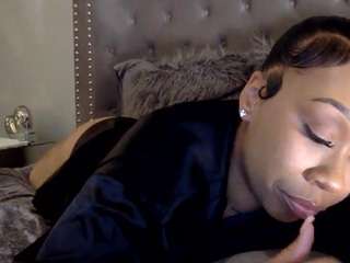 Missprettypocahontas - the steamiest entertainer online for your pleasure missprettypocahontas from CamSoda