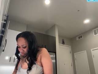 missprettypocaho... Live Webcam on CamSoda