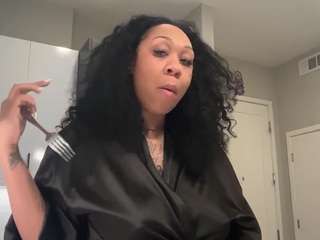 Miss Pretty Pocahontas