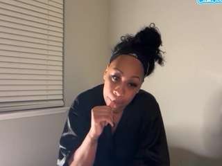 missprettypocahontas webcam