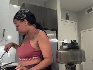 missprettypocahontas's live room