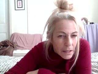 jordynlvee Live Webcam on CamSoda