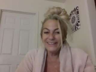 Jordyn Lvee live cam preview