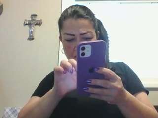 wildtitsxx4u webcam
