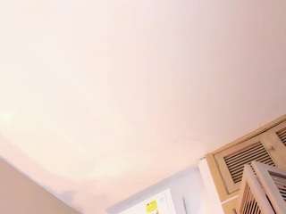 lilly-19 Live Webcam on CamSoda