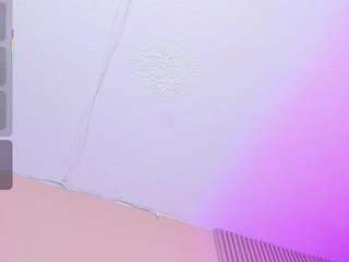 lilly-19 live cam profile