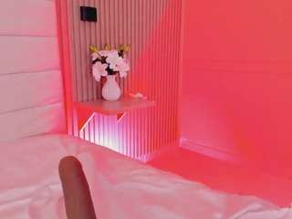 Lilly live cam preview