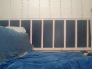 playwitme2000 webcam model