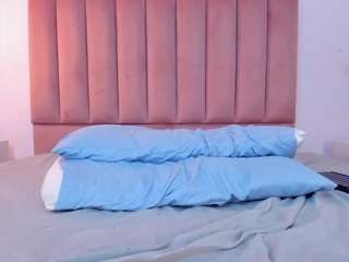 le modèle yayisvega est en webcam porno dans un show sur le site camsoda, il possède les tags suivants: ass,green eyes,toys,tease,strip,pussy,no smoking,no drinking,milf,lovense,living room,lingerie,asshole,grey-eyes,ginger,flashing,erotic dance,domination,doggy-style,dirty talk