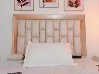 YAYIS's Live Sex Cam Show