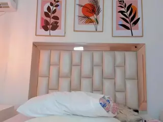 YAYIS's Live Sex Cam Show