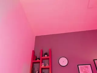 Bombshellll's Live Sex Cam Show