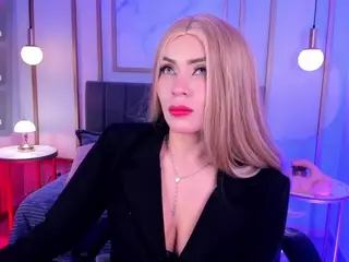 Bombshellll's Live Sex Cam Show